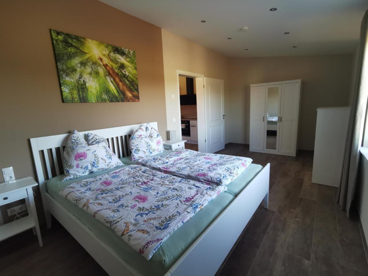 Ferienwohnung Gestuet Von Erden Хаслох Экстерьер фото